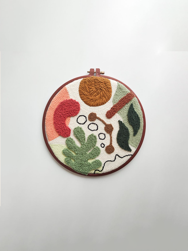 Suspension murale bohème en macramé avec motifs botaniques abstraits, 25 x 25 cm, fil de coton