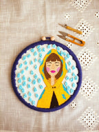Punch Needle Art Pluviophile - Décoration Murale en Fibre, Cerceau en Bois 25 cm