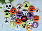 Lot de 2 Sous-verres de Voiture Halloween en Plastique Perforé, Forme de Voiture, 7 cm