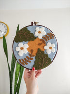 Créoles Florales Perforées Décoration Murale Textile Bohème 24 cm