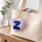 Porte-clés coeur duveteux avec initiale personnalisée pour sacs, clés et téléphones