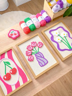 Cadre Punch Needle sur Lin, Illustration Texturée Cerise Tulipe, Déco Murale, Cadre Bois Chêne Inclus, Art Textile