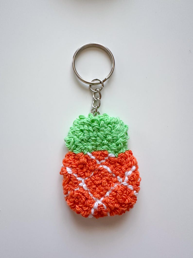 Porte-clés Punch Needle Coton 5,5 cm – Accessoire Sac Été Coquillage – 9 Designs Citron, Soleil, Tortue